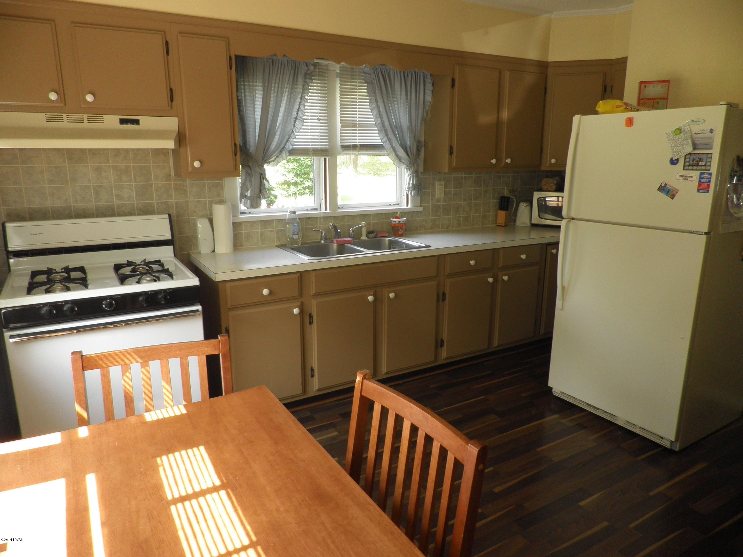 112 River Road Matamoras, PA 18336 - Photo 11 of 30