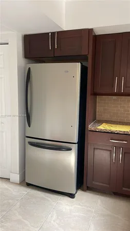 $2,900 | 800 Northeast 199th Street, Unit 105D, Miami, FL 33179