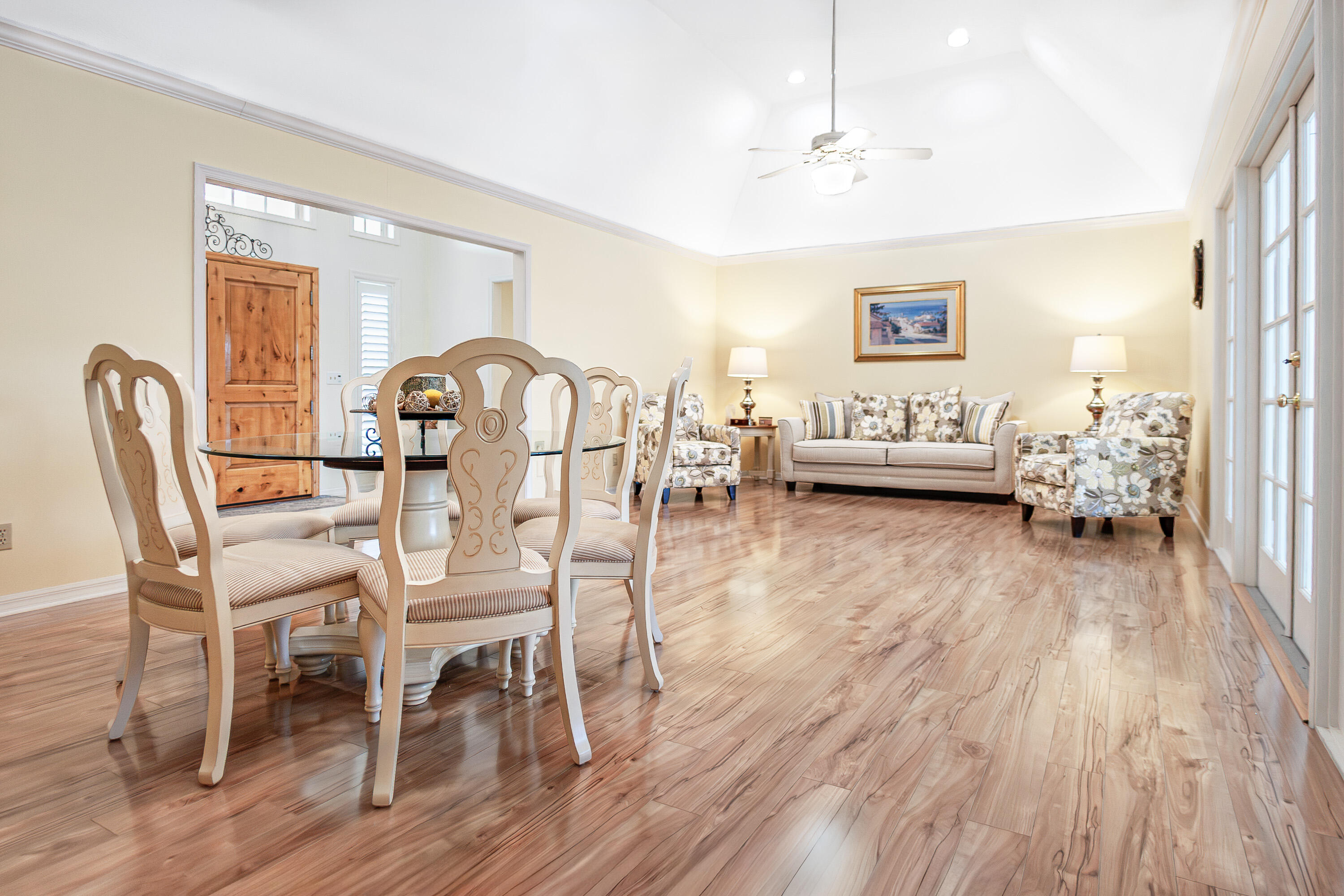 8571 Southeast Quail Ridge Way Hobe Sound, FL 33455 - Photo 7 of 27 7 Living room