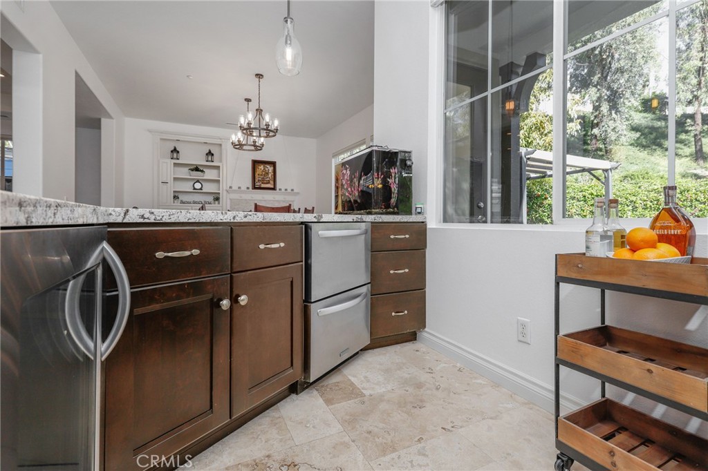 7 Wegeford Circle Ladera Ranch, CA 92694 - Photo 14 of 74