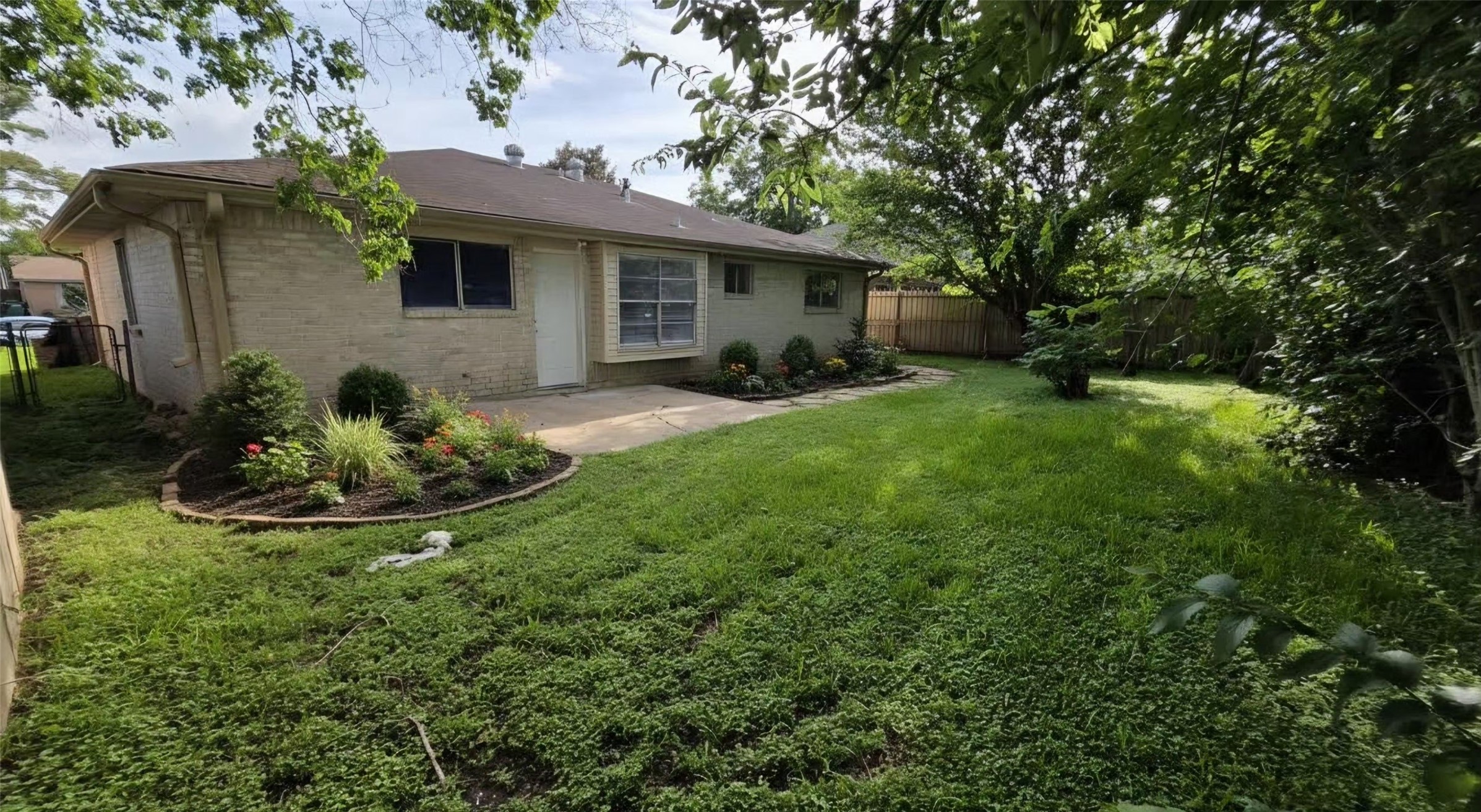 5150 Prairie Ridge Road Houston, TX 77053 - Photo 13 of 13 Backyeard