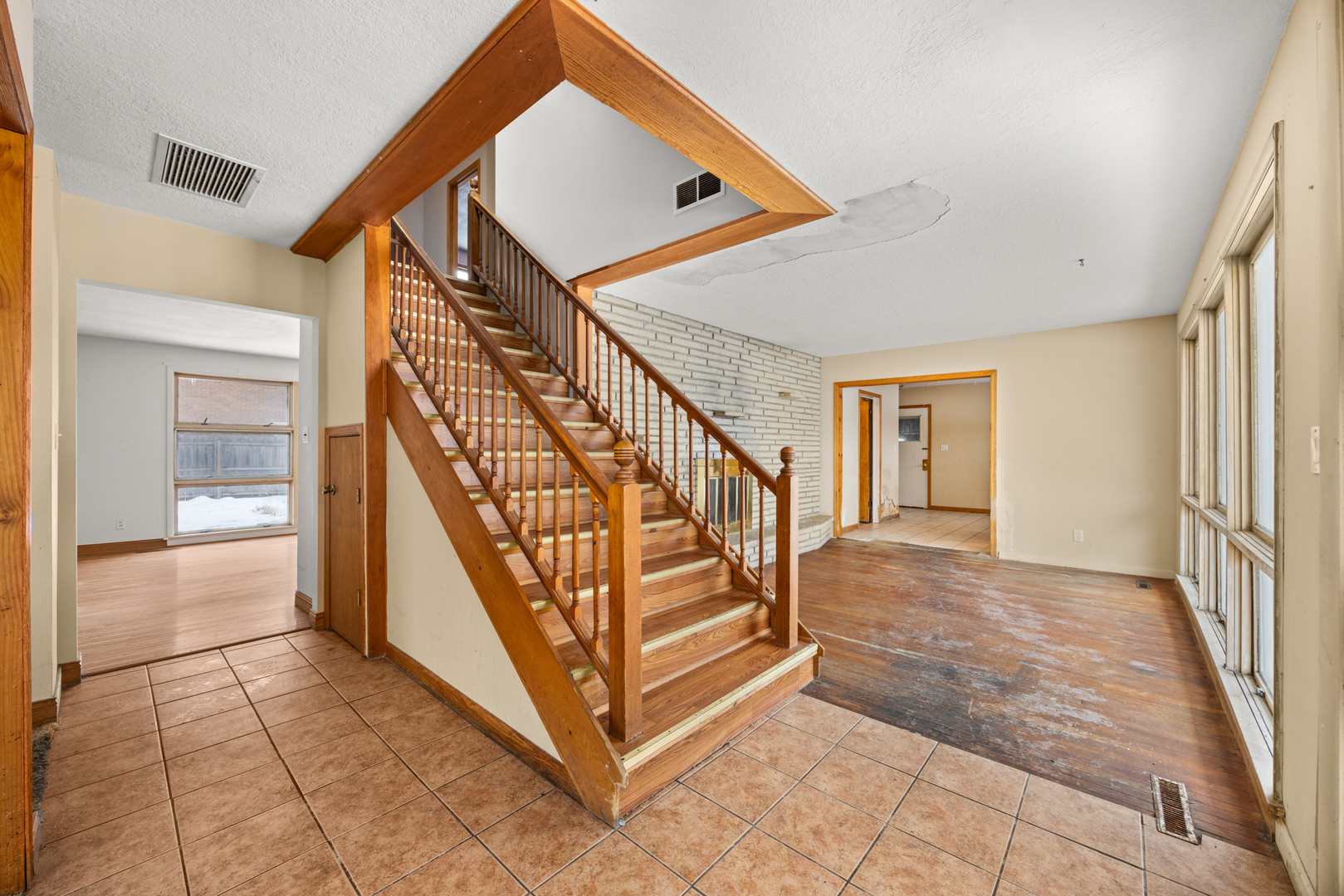 1095 South 10th Street Kankakee, IL 60901 - Photo 12 of 38
