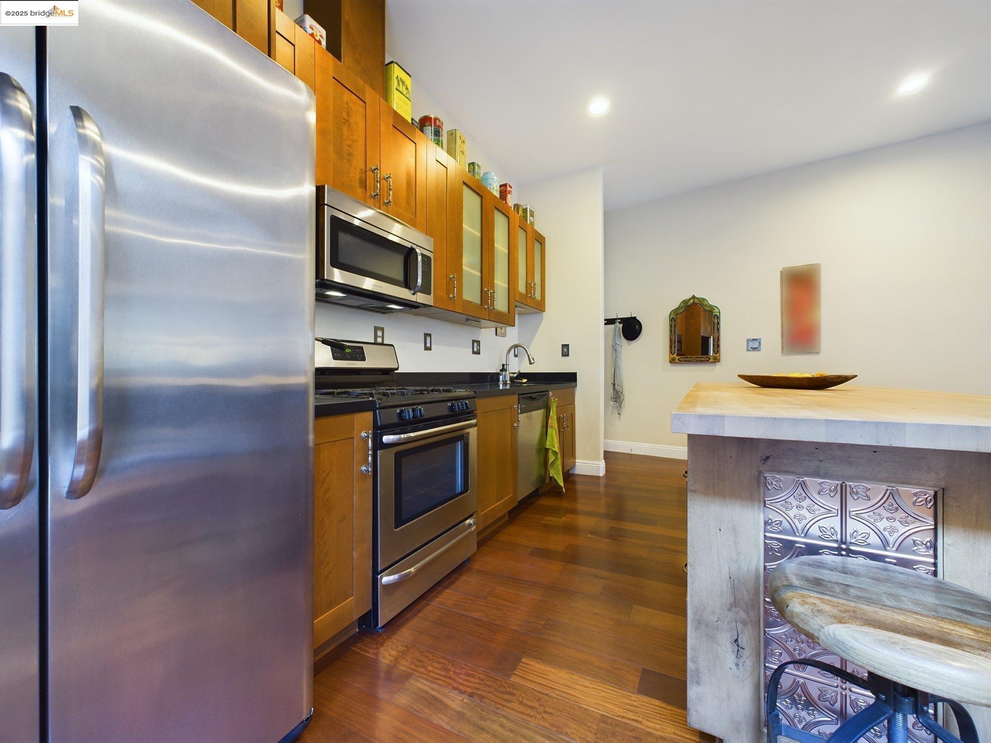 1488 14th Street, Unit A Oakland, CA 94607 - Photo 5 of 40