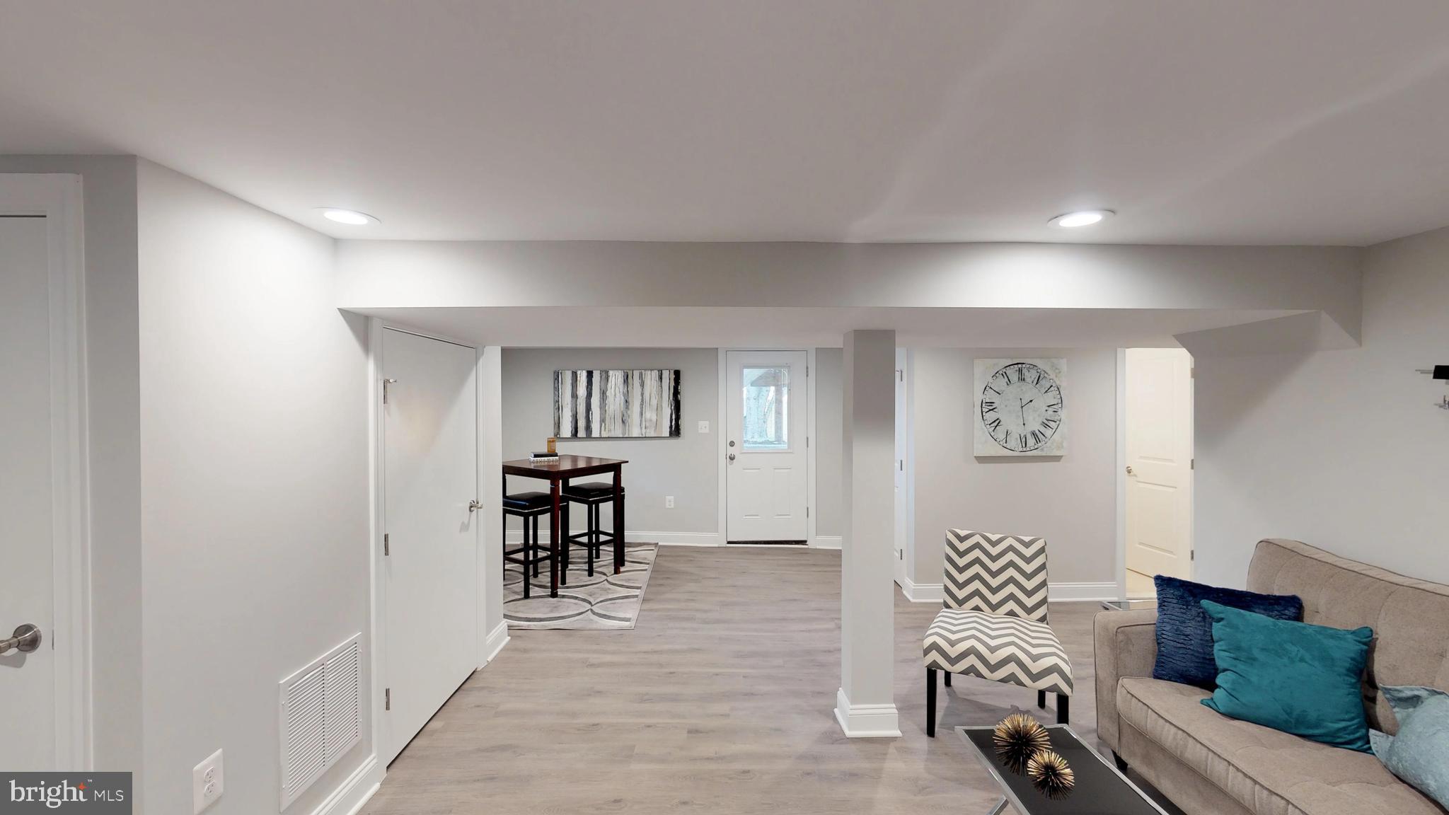 2935 Summerfield Road Falls Church, VA 22042 - Photo 11 of 32