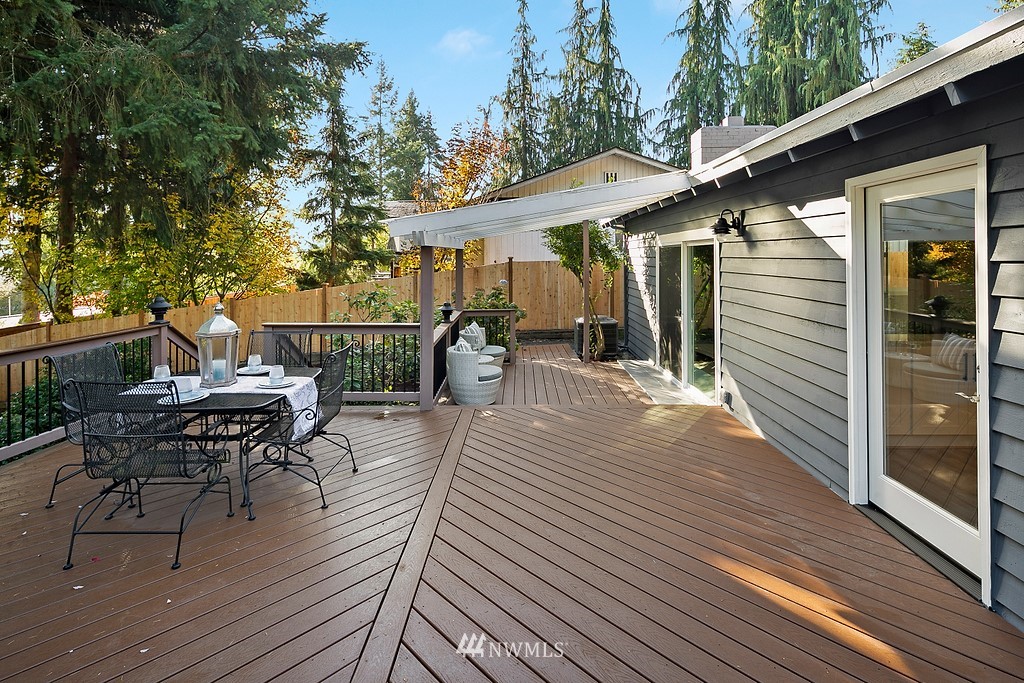 22231 3rd Avenue Southeast Bothell, WA 98021 - Photo 22 of 26