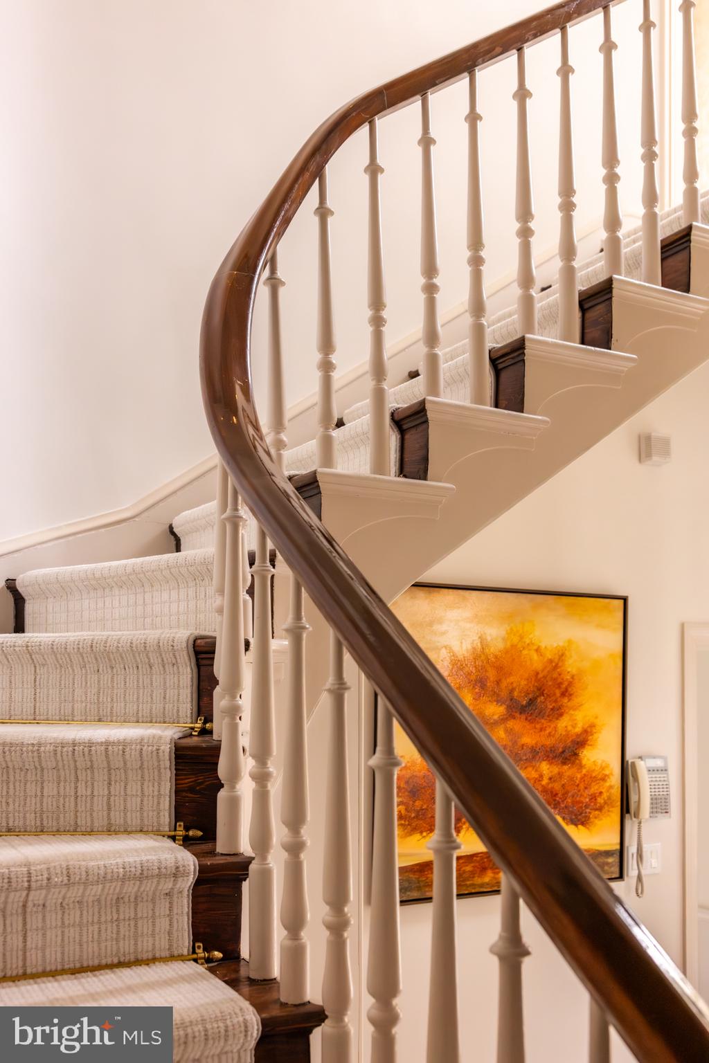 3117 O Street Northwest Washington, DC 20007 - Photo 24 of 50 a view of entryway