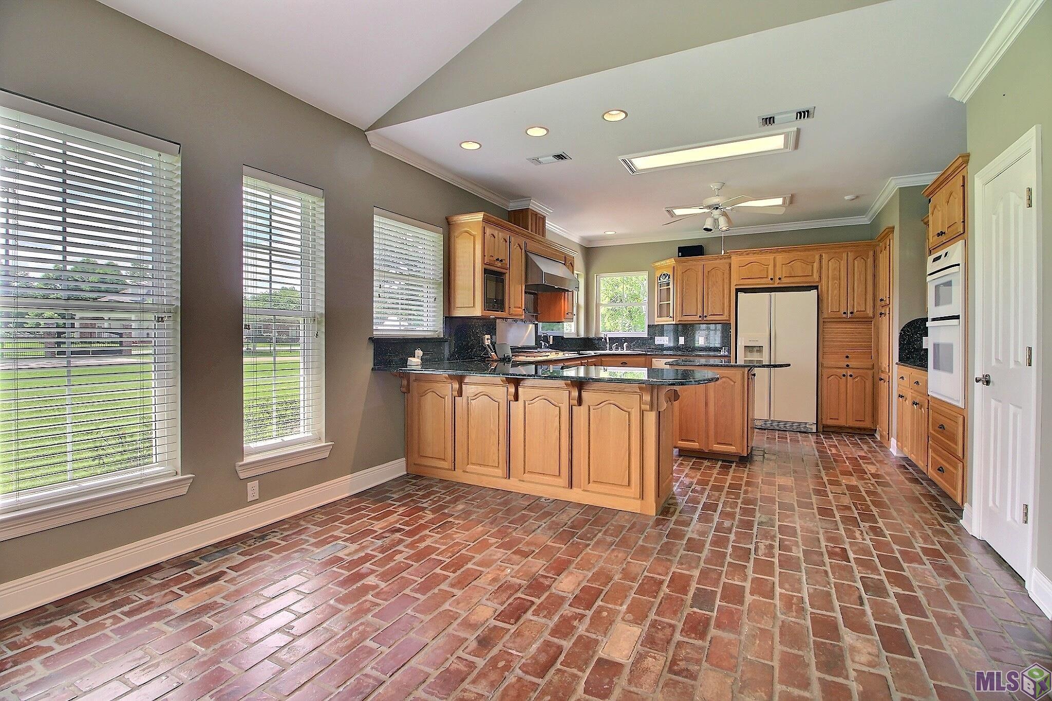 16430 Lanes End Road Prairieville, LA 70769 - Photo 24 of 45 Gallery Image 24