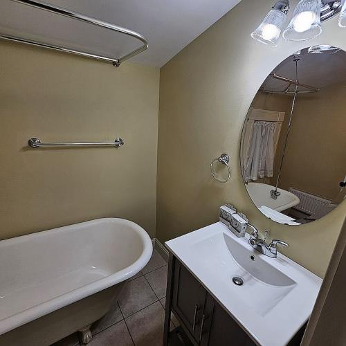 7 Coit Street, Unit 2 New London, CT 06320 - Photo 4 of 16