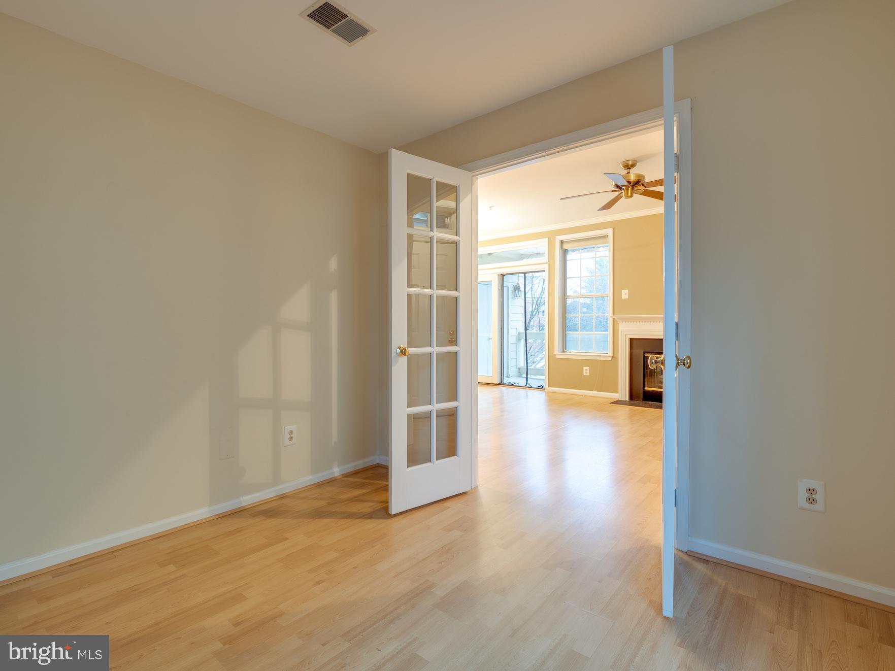 11308 Sundial Court, Unit 913 Reston, VA 20194 - Photo 16 of 26