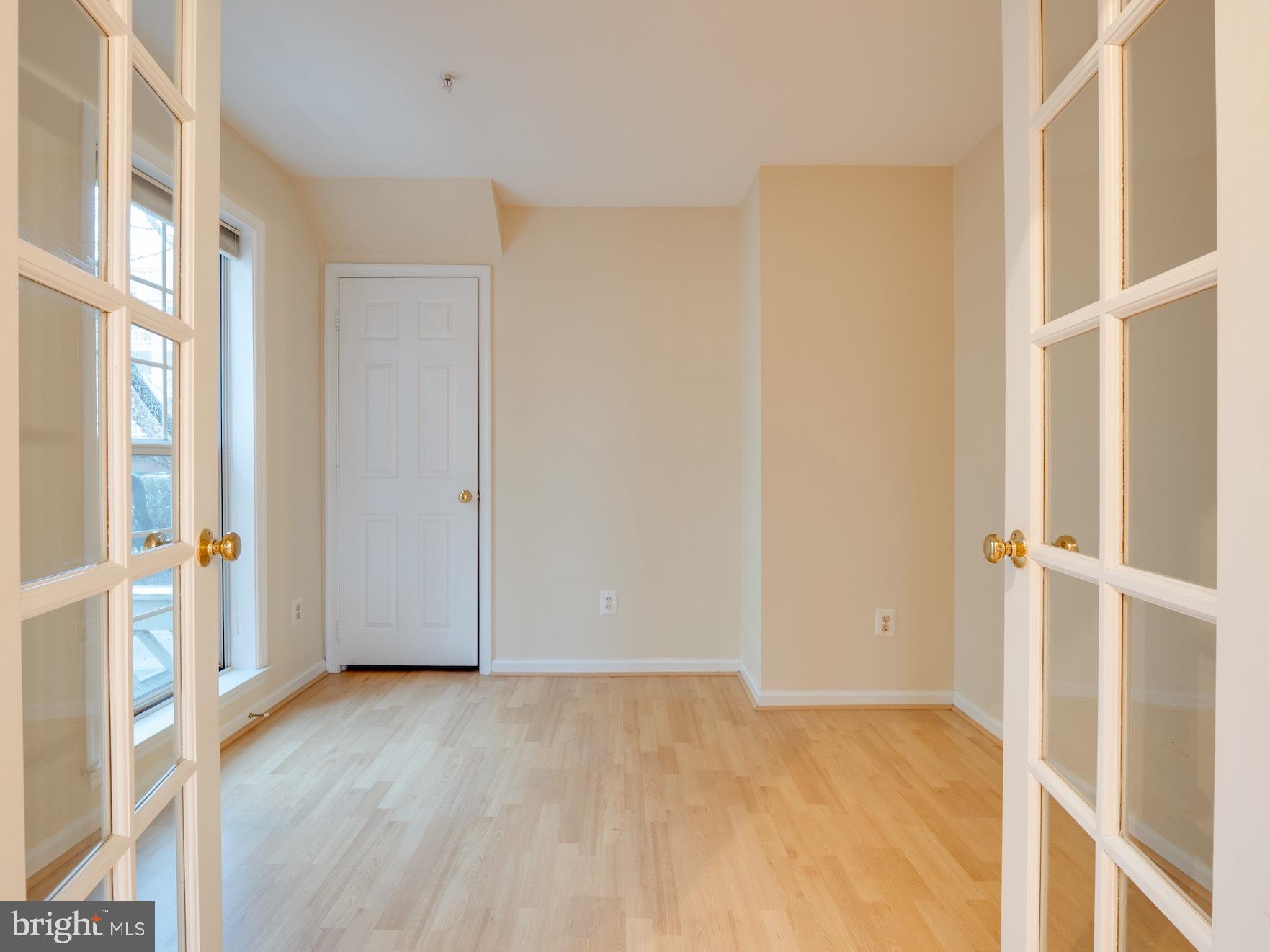 11308 Sundial Court, Unit 913 Reston, VA 20194 - Photo 17 of 26