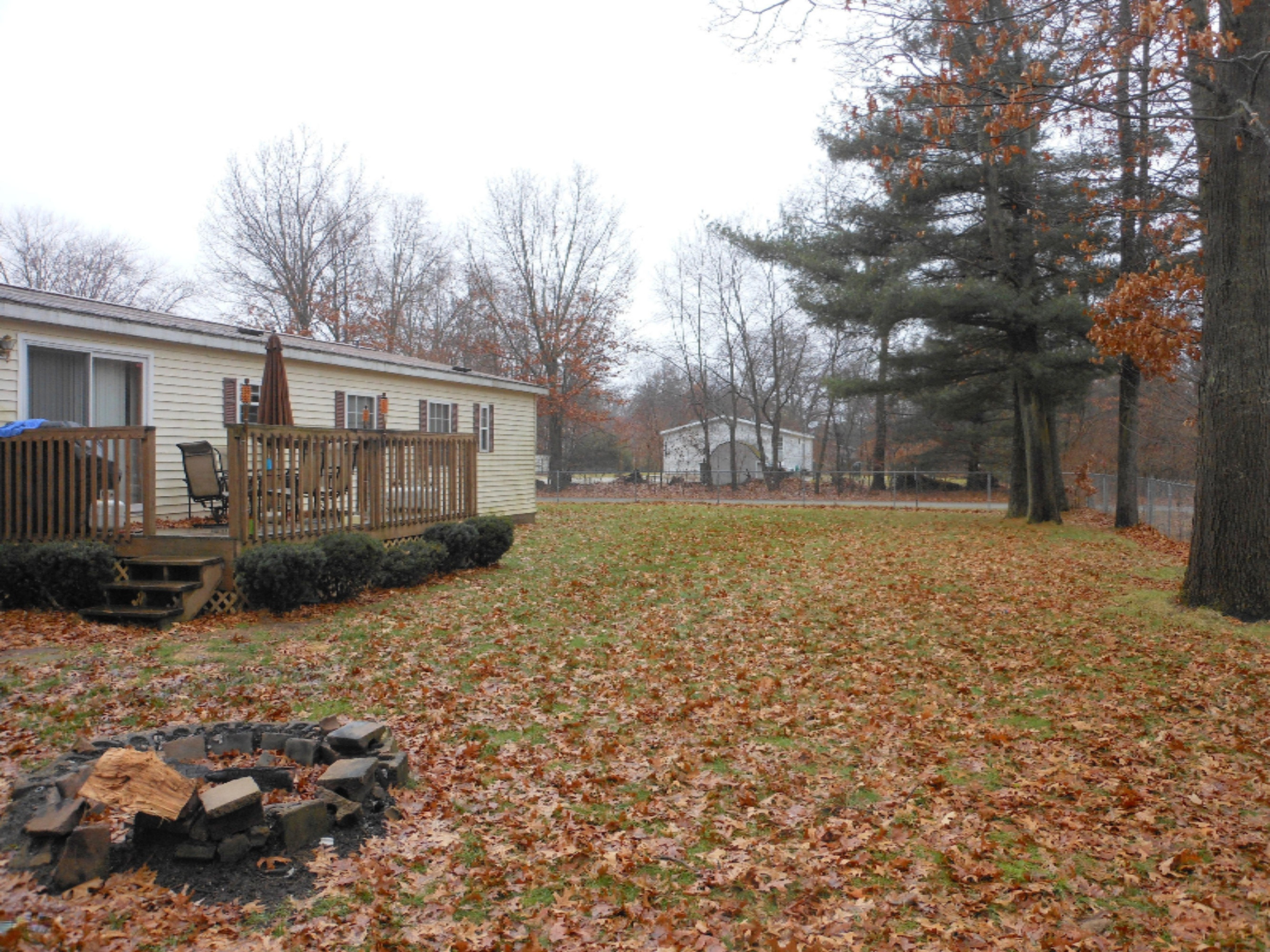 320 Rahn Street Muskegon, MI 49442 - Photo 2 of 10 DSCN0170
