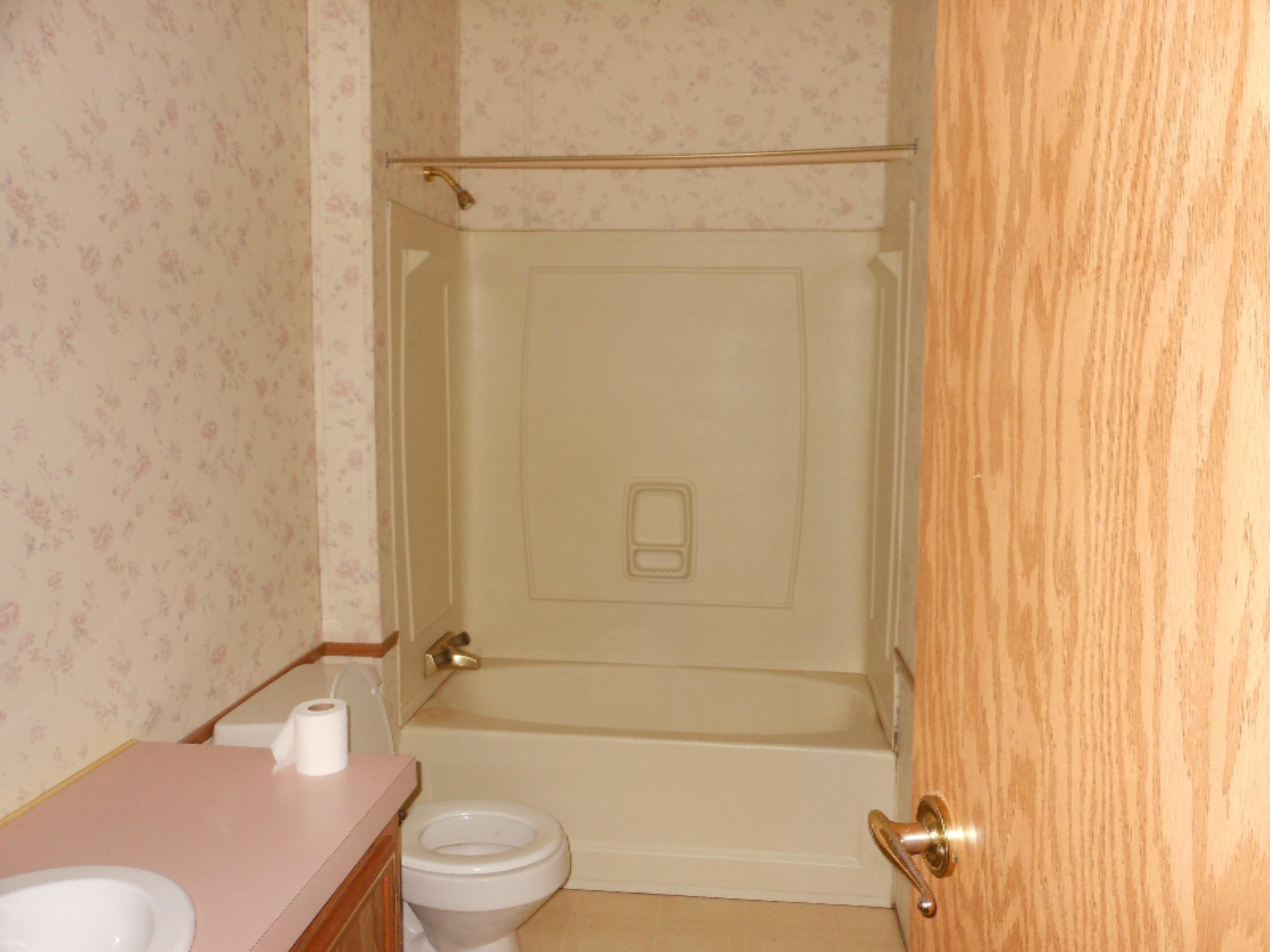 320 Rahn Street Muskegon, MI 49442 - Photo 8 of 10 DSCN0167