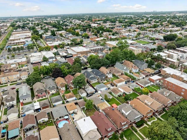 $545,000 | 4630 West Montana Street, Chicago, IL 60639