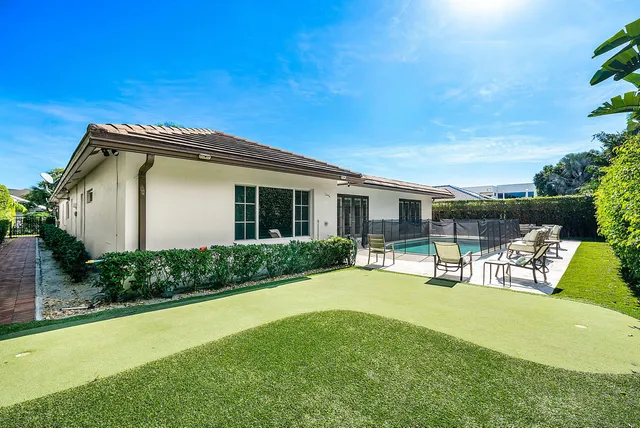 $20,000 | 2121 Areca Palm Road, Boca Raton, FL 33432