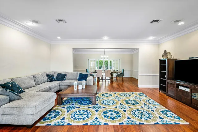 $20,000 | 2121 Areca Palm Road, Boca Raton, FL 33432