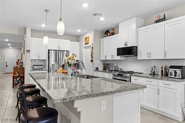 $679,999 | 1961 Colbert Cove Court, North Las Vegas, NV 89084