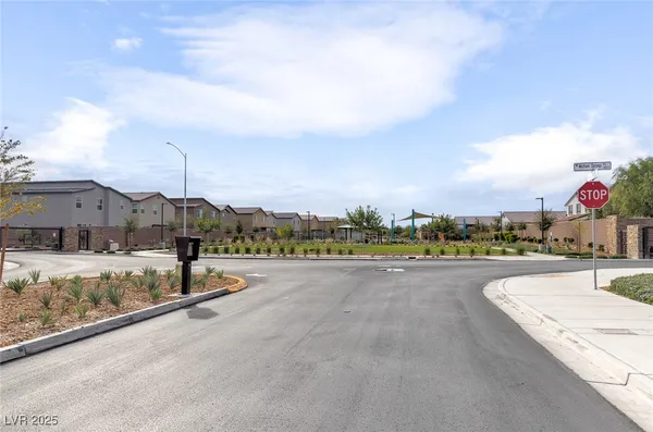 $679,999 | 1961 Colbert Cove Court, North Las Vegas, NV 89084