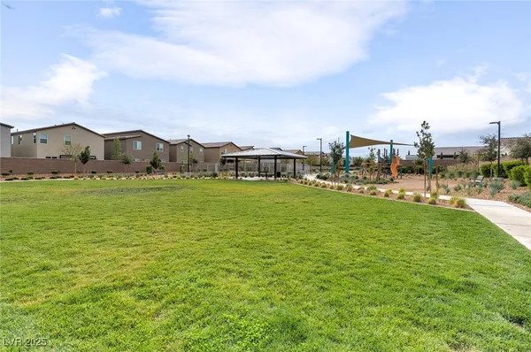 $679,999 | 1961 Colbert Cove Court, North Las Vegas, NV 89084