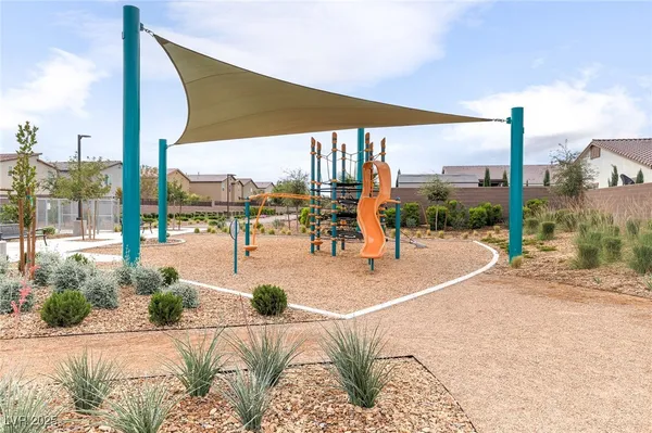 $679,999 | 1961 Colbert Cove Court, North Las Vegas, NV 89084