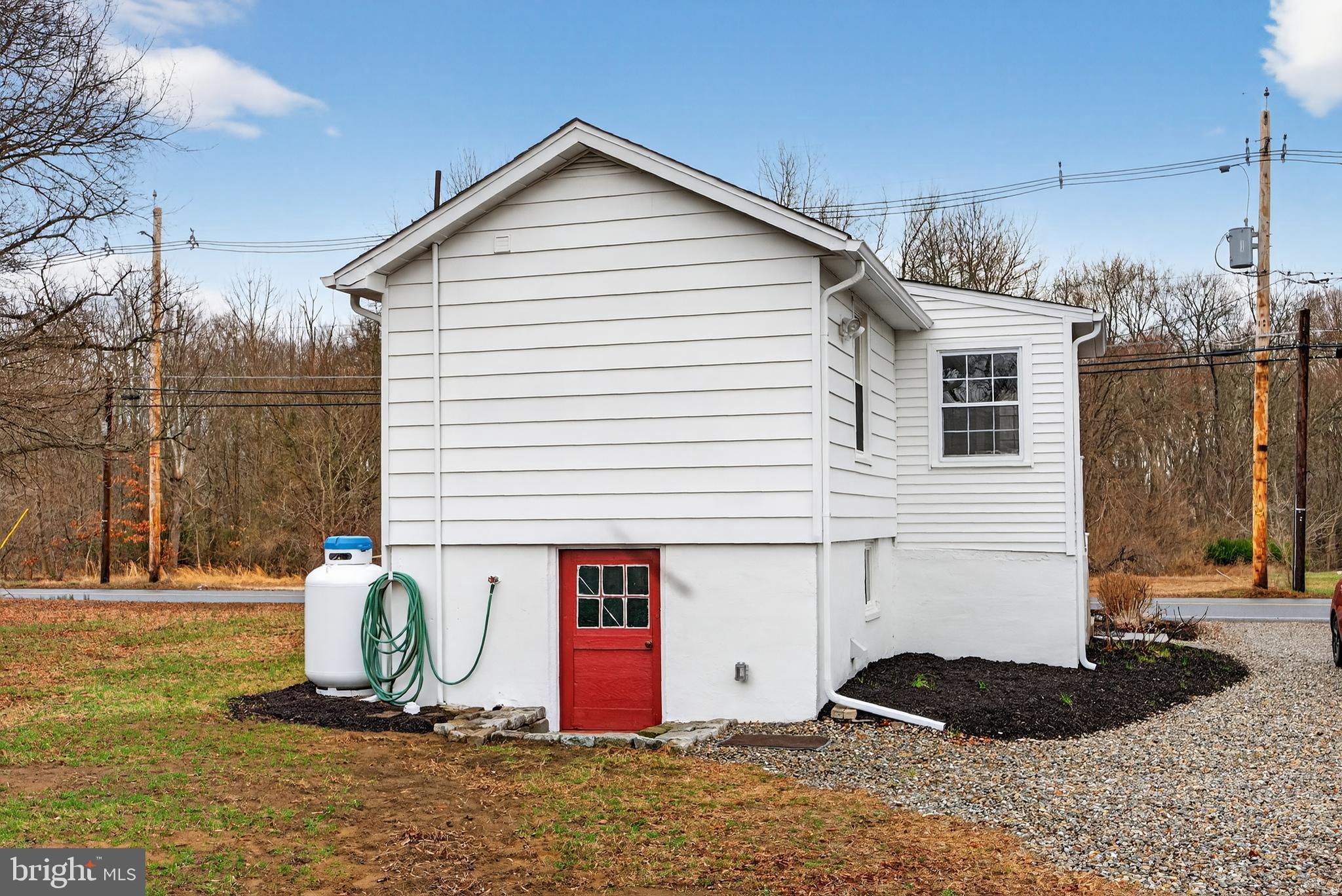 171 Skeet Road Medford, NJ 08055 - Photo 4 of 17 a front view of house with yard