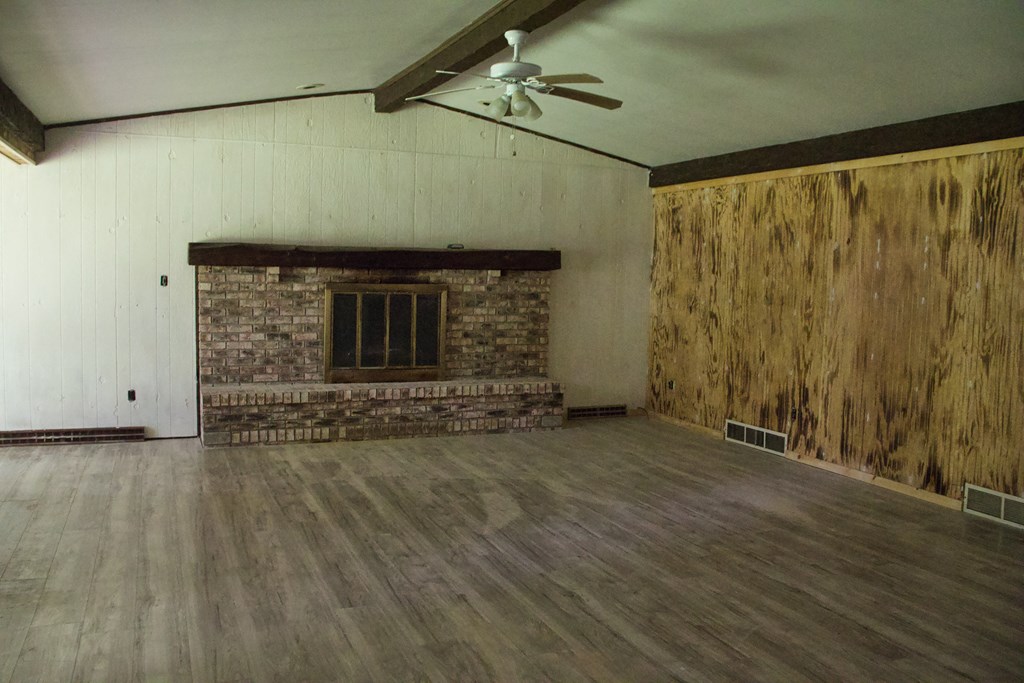 906 Grandview Road Oil City, PA 16301 - Photo 2 of 13