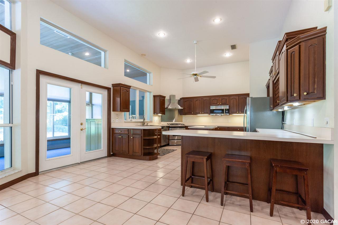 2912 Southwest 68th Lane Gainesville, FL 32608 - Photo 13 of 30 Gallery Image 13