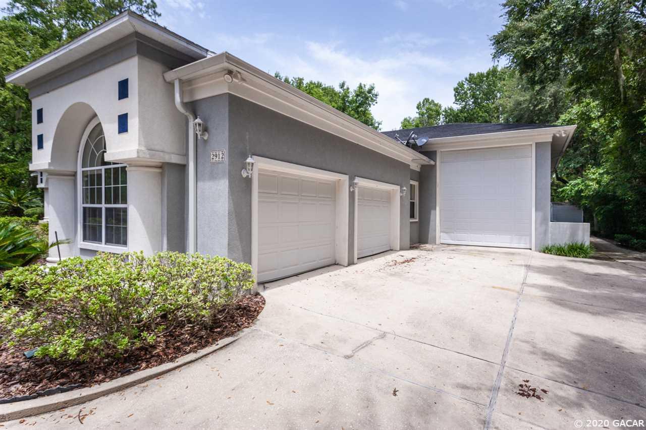 2912 Southwest 68th Lane Gainesville, FL 32608 - Photo 3 of 30 Gallery Image 3