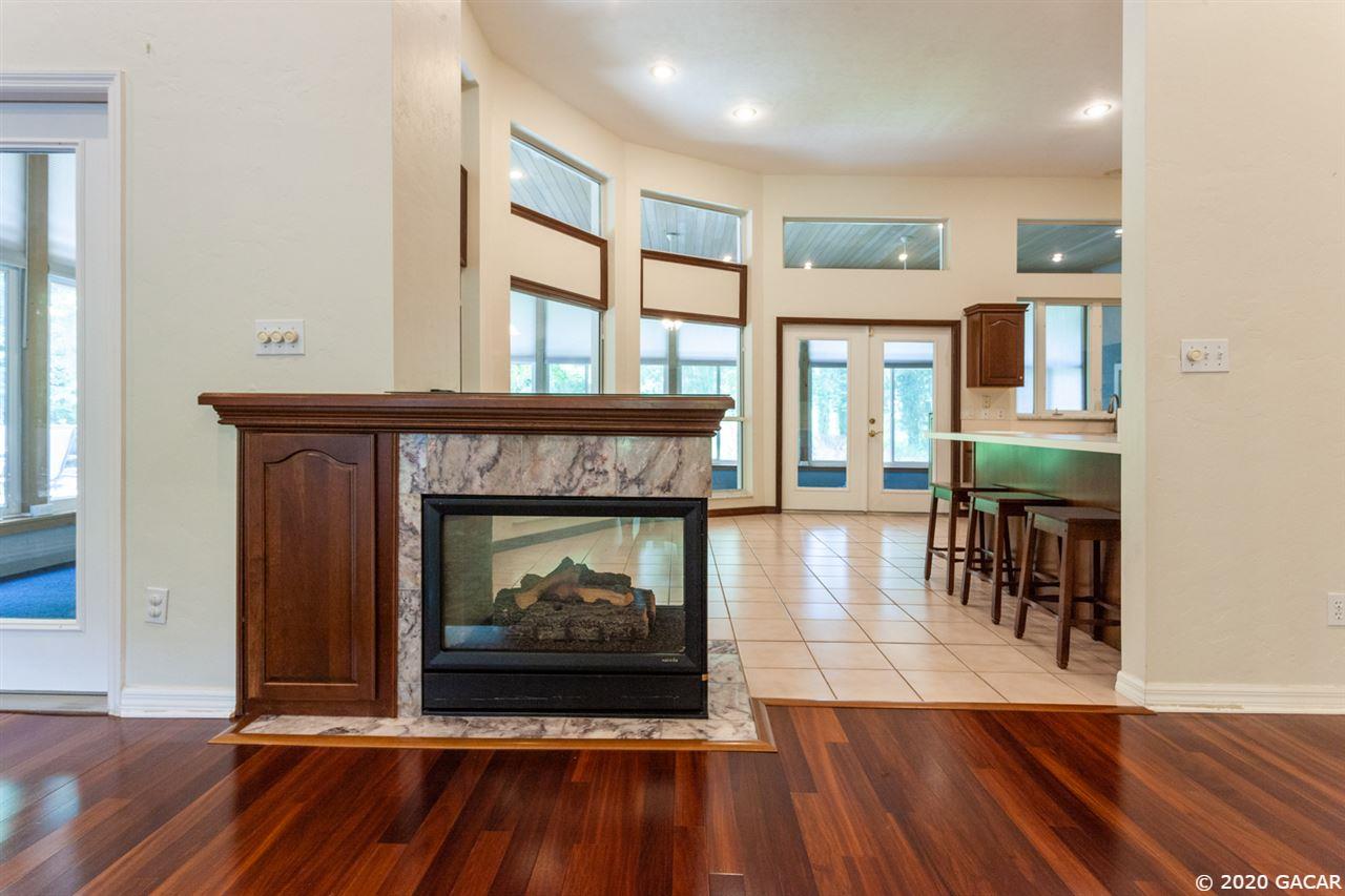 2912 Southwest 68th Lane Gainesville, FL 32608 - Photo 9 of 30 Gallery Image 9