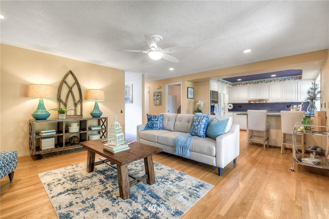 14610 Southeast 165th Place Renton, WA 98058 - Photo 11 of 38 Gallery Image 11