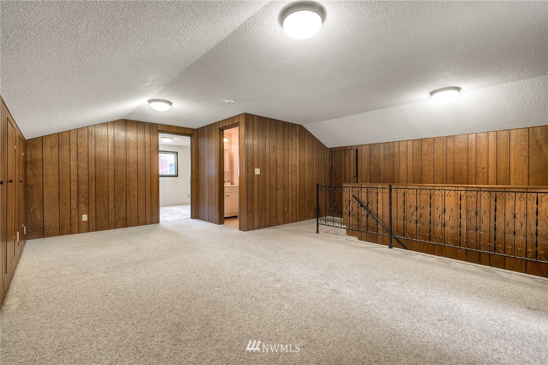 14610 Southeast 165th Place Renton, WA 98058 - Photo 23 of 38 Gallery Image 23