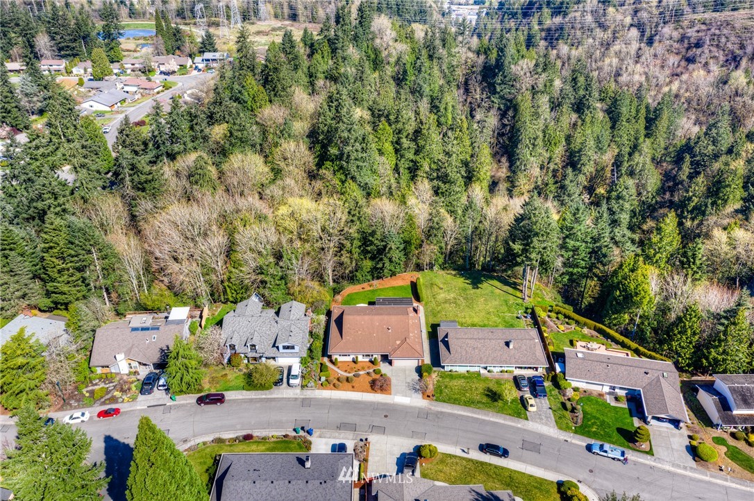14610 Southeast 165th Place Renton, WA 98058 - Photo 36 of 38 Gallery Image 36