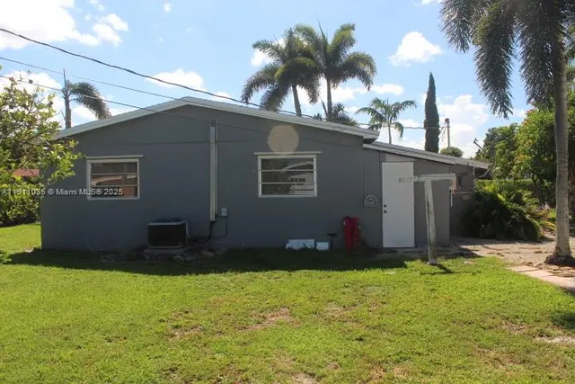 $450,000 | 20541 Northwest 20th Court, Miami Gardens, FL 33056