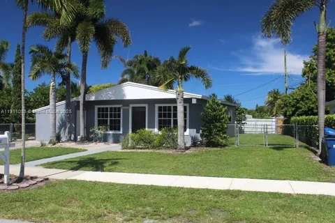 $440,000 | 20541 Northwest 20th Court, Miami Gardens, FL 33056