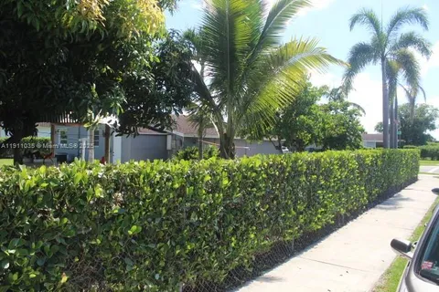$440,000 | 20541 Northwest 20th Court, Miami Gardens, FL 33056