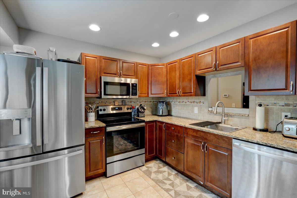 1519 Manor View Road Davidsonville, MD 21035 - Photo 10 of 30 Kitchen