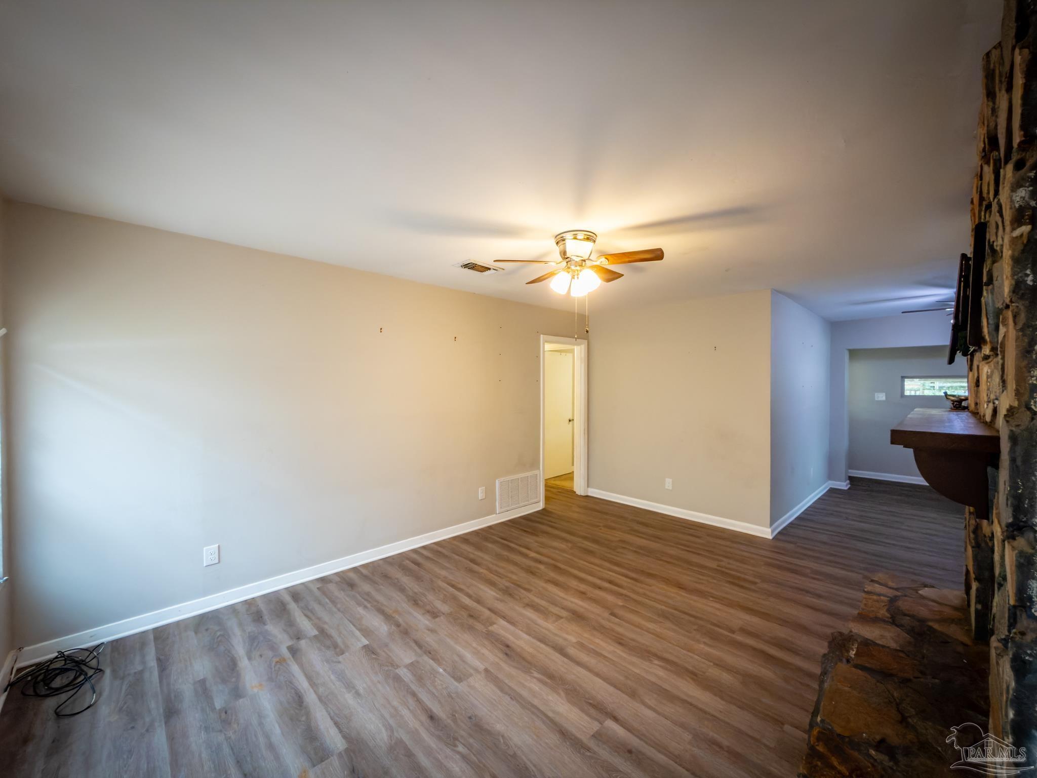 911 Springbrook Avenue Pensacola, FL 32505 - Photo 14 of 30