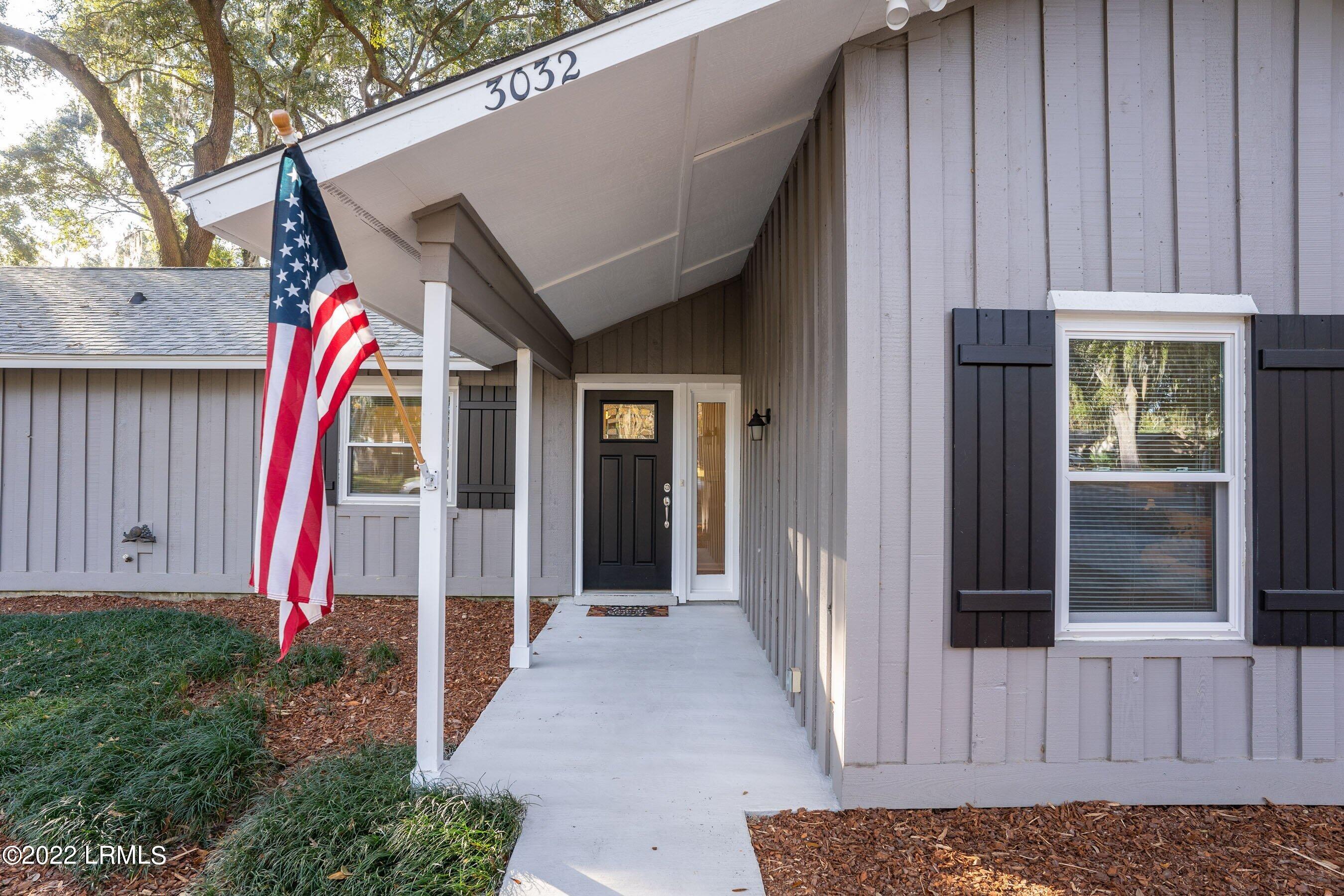 3032 Mink Point Boulevard Beaufort, SC 29902 - Photo 4 of 33 DSC05178-1.jpg-SMALL