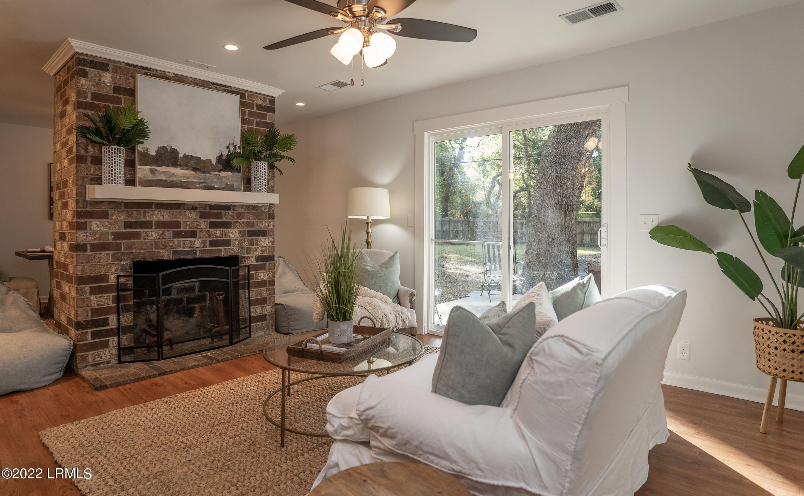 3032 Mink Point Boulevard Beaufort, SC 29902 - Photo 10 of 33 DSC05187-1.jpg-SMALL