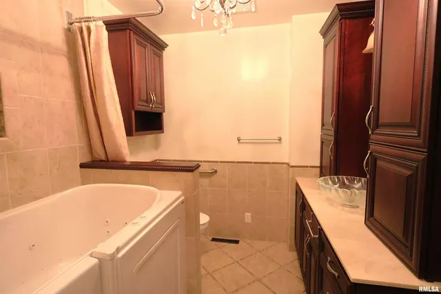 $198,000 | 334 Northwood Lane, Salem, IL 62881