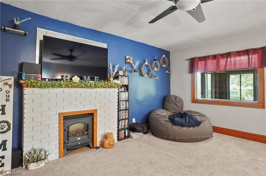689 Brittain Road Akron, OH 44305 - Photo 6 of 29 Gallery Image 6