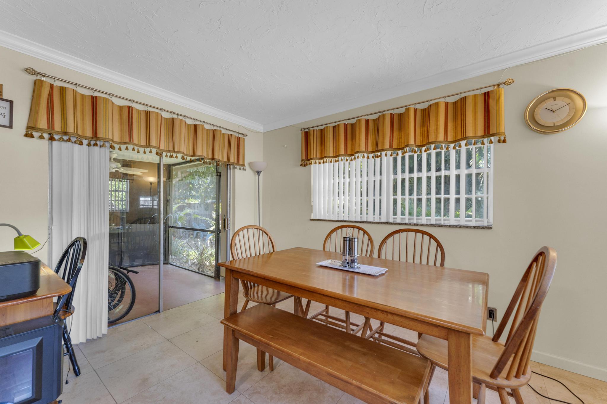 8858 Southwest 8th Street Boca Raton, FL 33433 - Photo 9 of 27 Eat-in Kitchen
