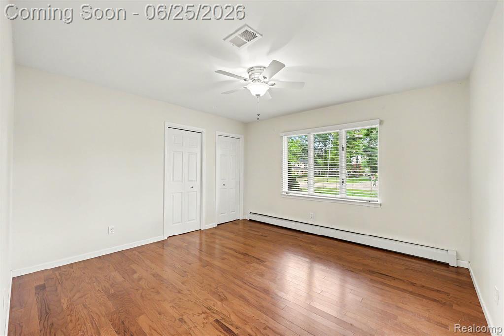 3750 Beach Road Troy, MI 48084 - Photo 16 of 27