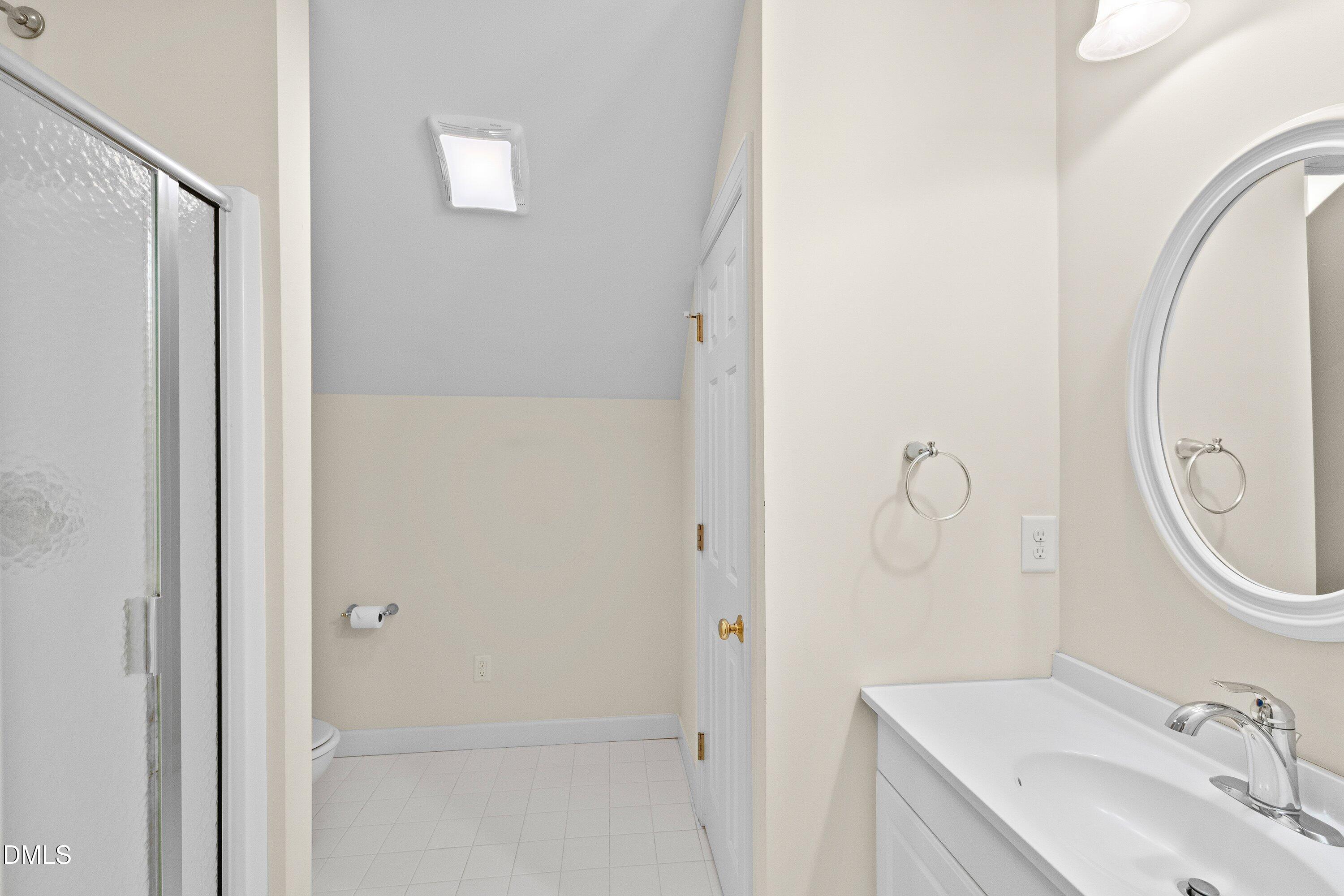 5205 Mill Dam Road Wake Forest, NC 27587 - Photo 68 of 98 2nd Floor Bath