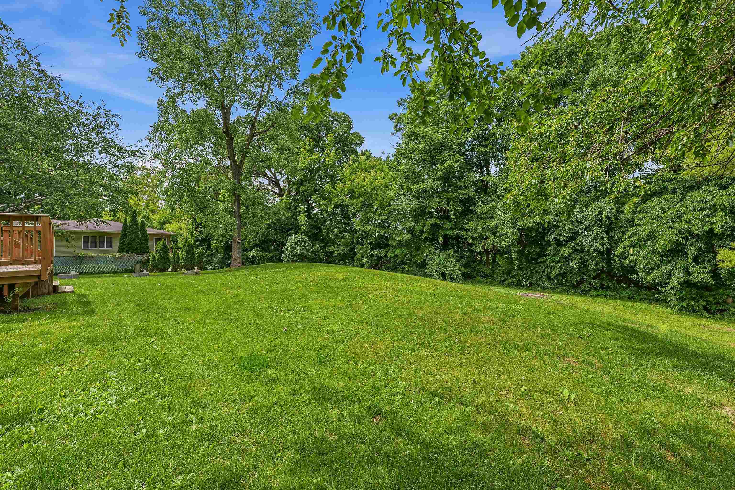 W6878 Riverbend Road Fond du Lac, WI 54937 - Photo 28 of 37