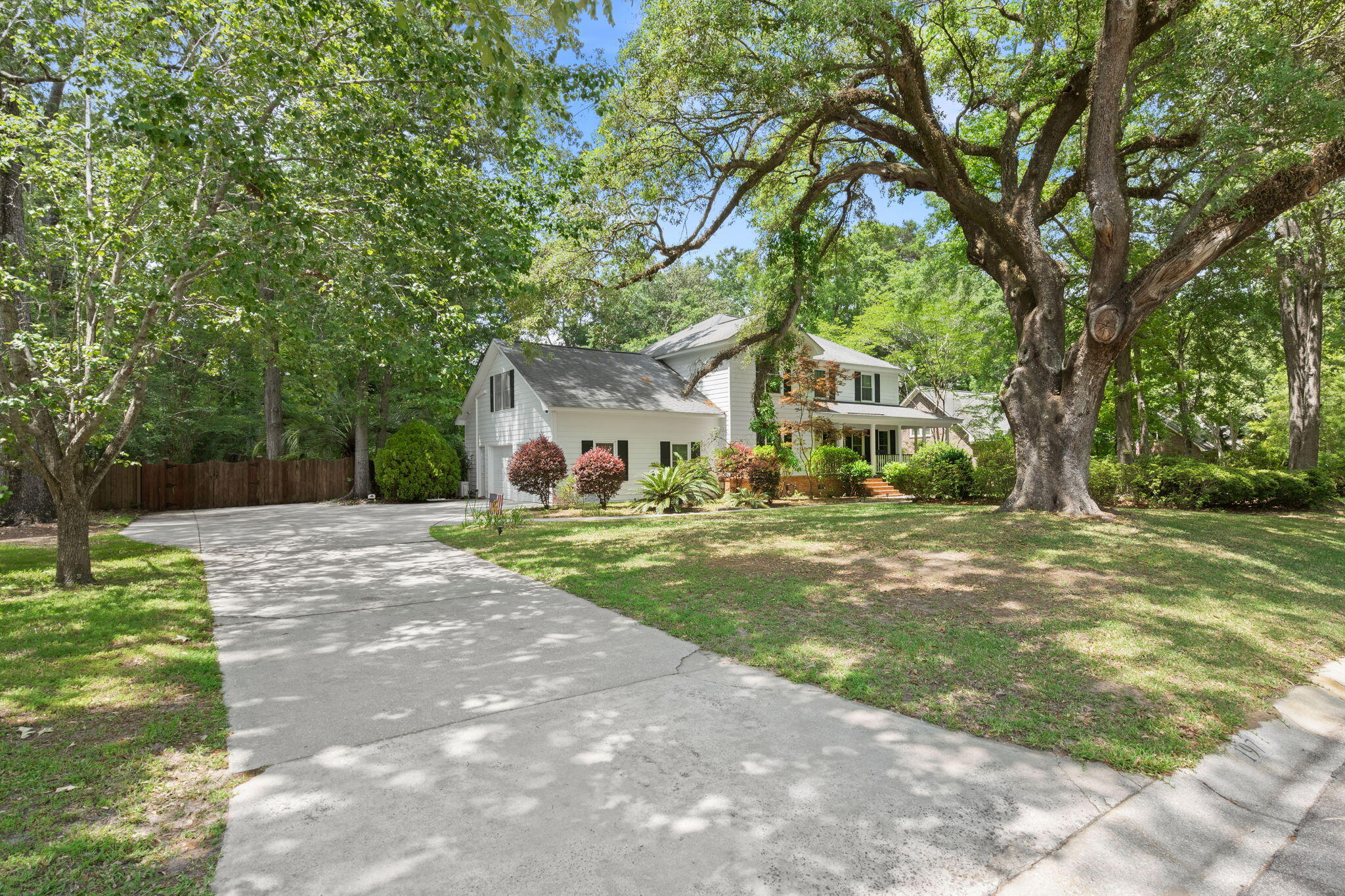 197 High Grove Road Summerville, SC 29485 - Photo 3 of 43 3