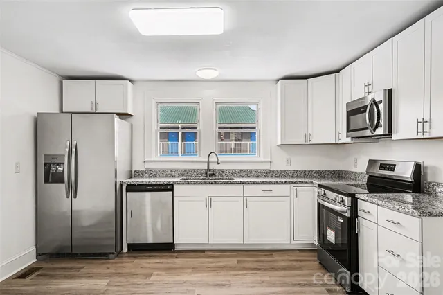 $229,900 | 3042 North Oxford Street, Claremont, NC 28610