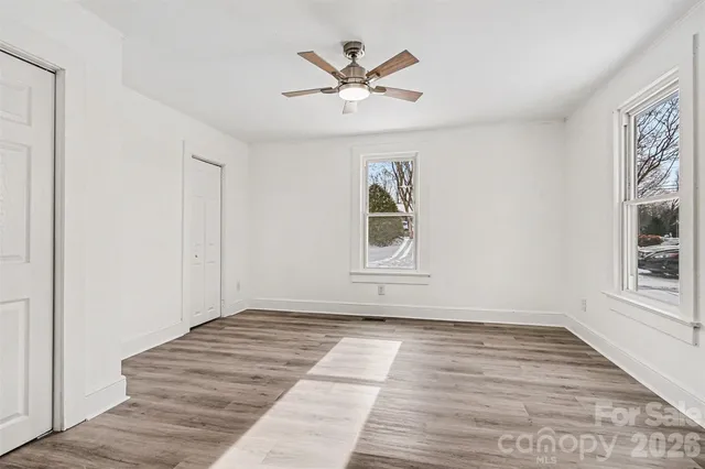 $229,900 | 3042 North Oxford Street, Claremont, NC 28610