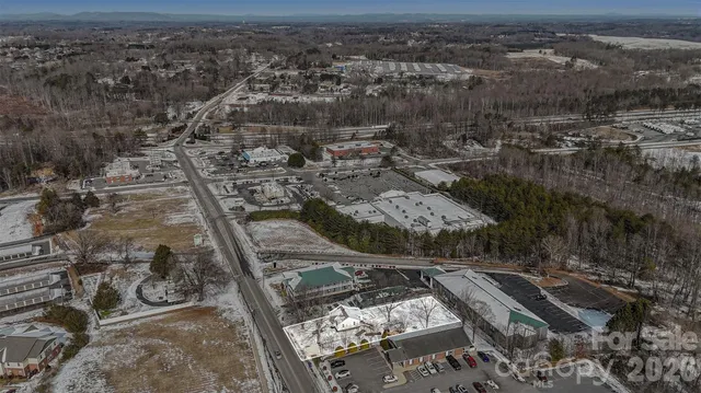 $229,900 | 3042 North Oxford Street, Claremont, NC 28610