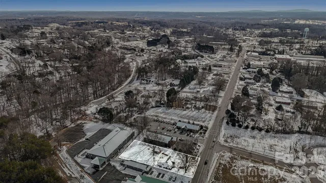 $229,900 | 3042 North Oxford Street, Claremont, NC 28610