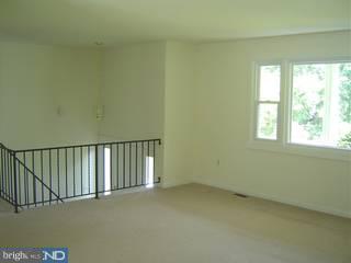 220 Lenape Road Bechtelsville, PA 19505 - Photo 4 of 6 Gallery Image 4